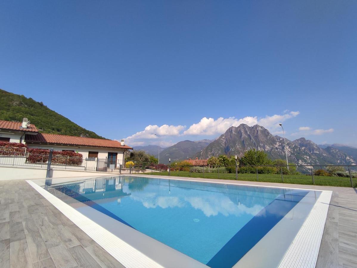 Iseolakerental - Costa Del Sole Riva di Solto Dış mekan fotoğraf